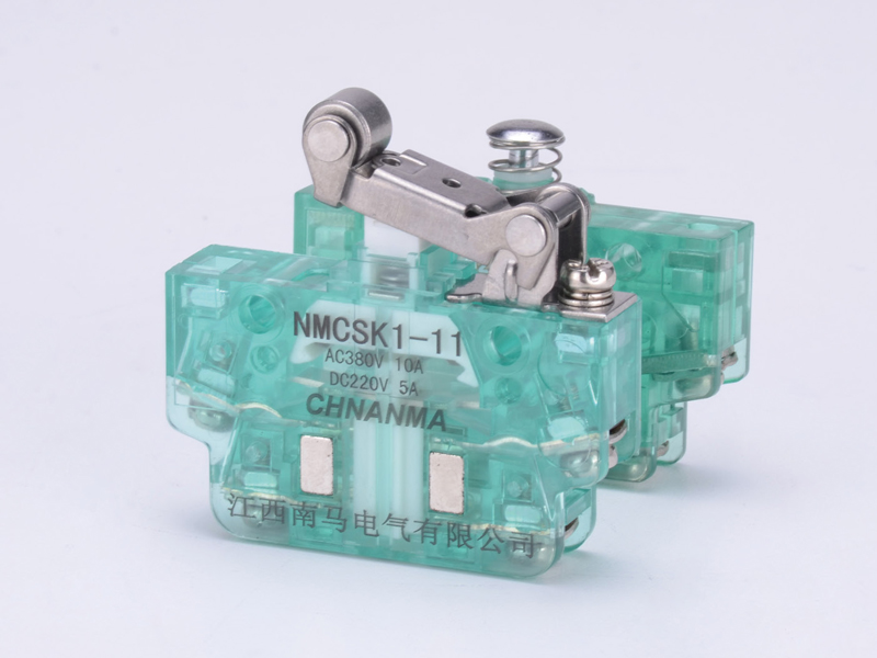 CKS11-A型磁吹开关